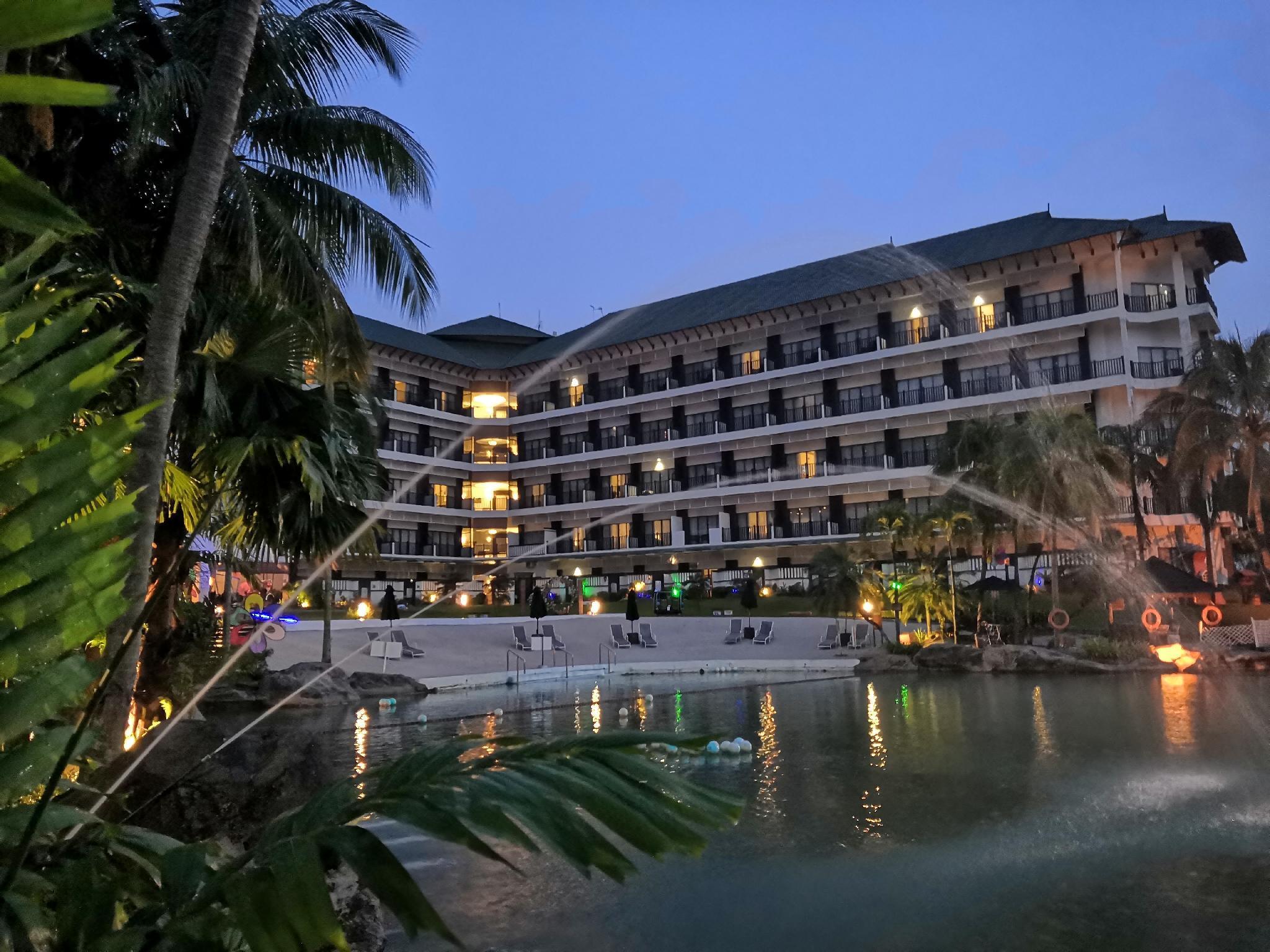 Mines Beach Resort Hotel Seri Kembangan Exterior foto